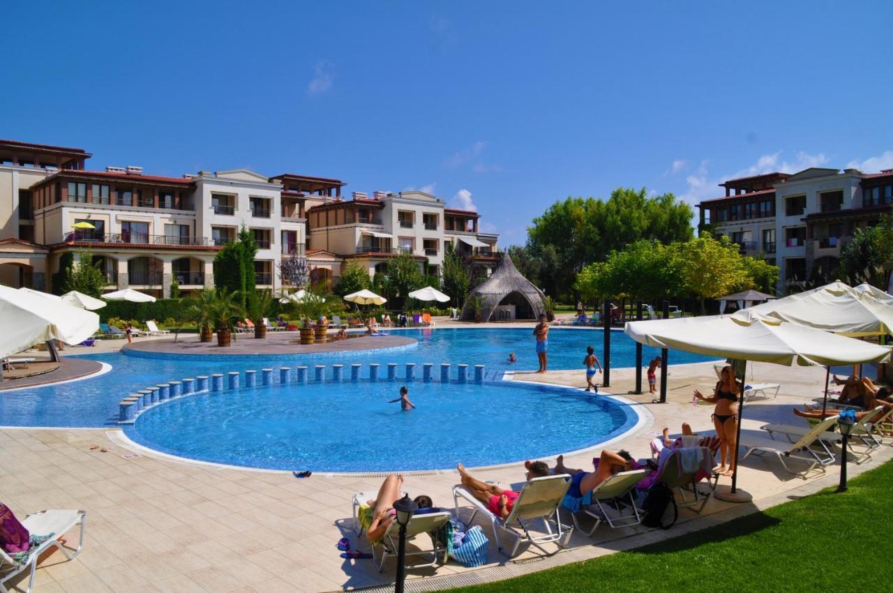 Private Apartment In Green Life Beach Resort Sozopol Eksteriør billede