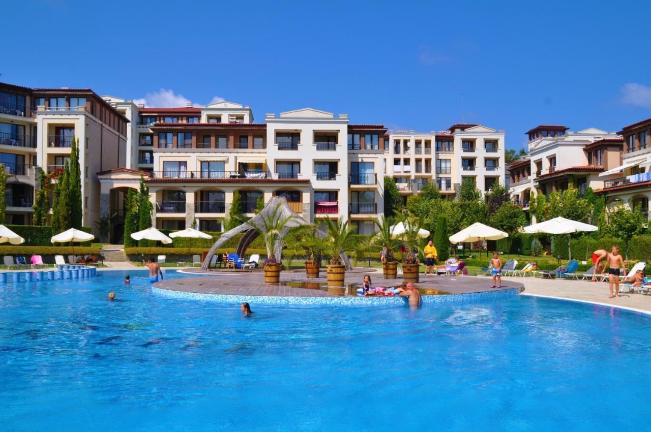 Private Apartment In Green Life Beach Resort Sozopol Eksteriør billede